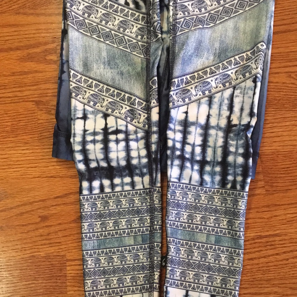 Terez athletic/yoga pants - Picture 5 of 8